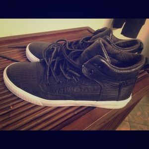 TOMS high tops! Hard to find leather style 8.5